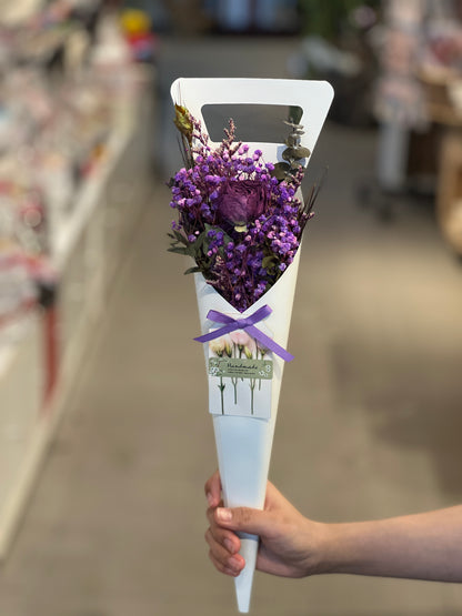 Petite Dried Bloom Cones - D6065